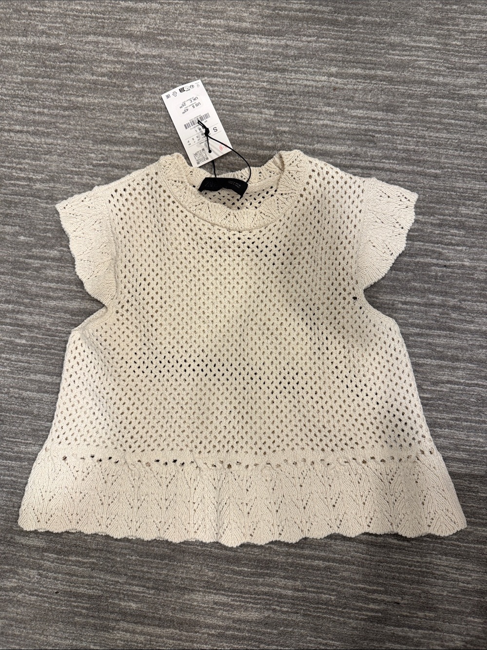 Zara Cream Open-Knit Short Sleeve Sweater Top
